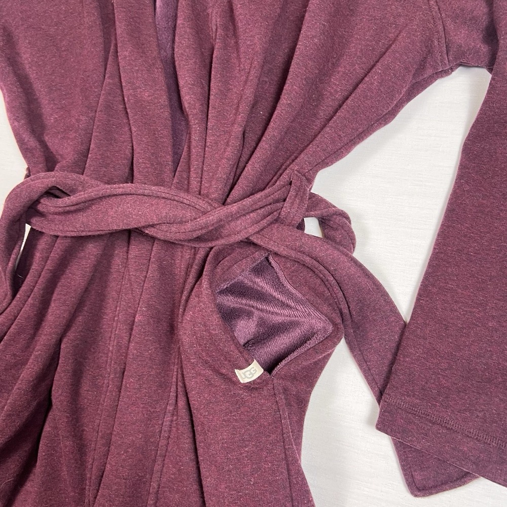 UGG Plush Fleece Belted Robe Bathrobe‎ Womens Medium Burgundy Lounge Cozy Shawl - Picture 9 of 16